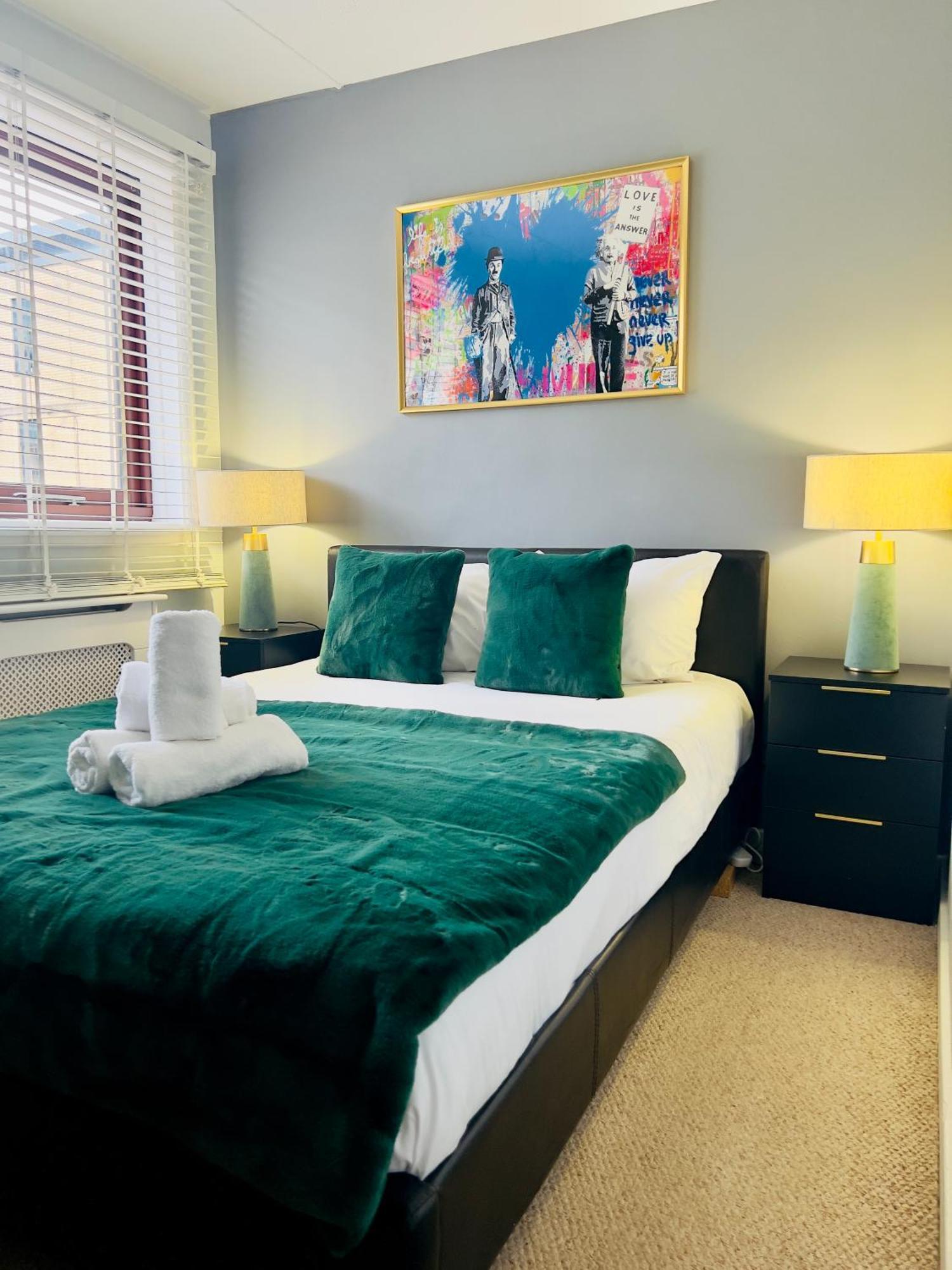 Charming And Spacious 1-Bedroom Flat In Hampstead ลอนดอน ภายนอก รูปภาพ
